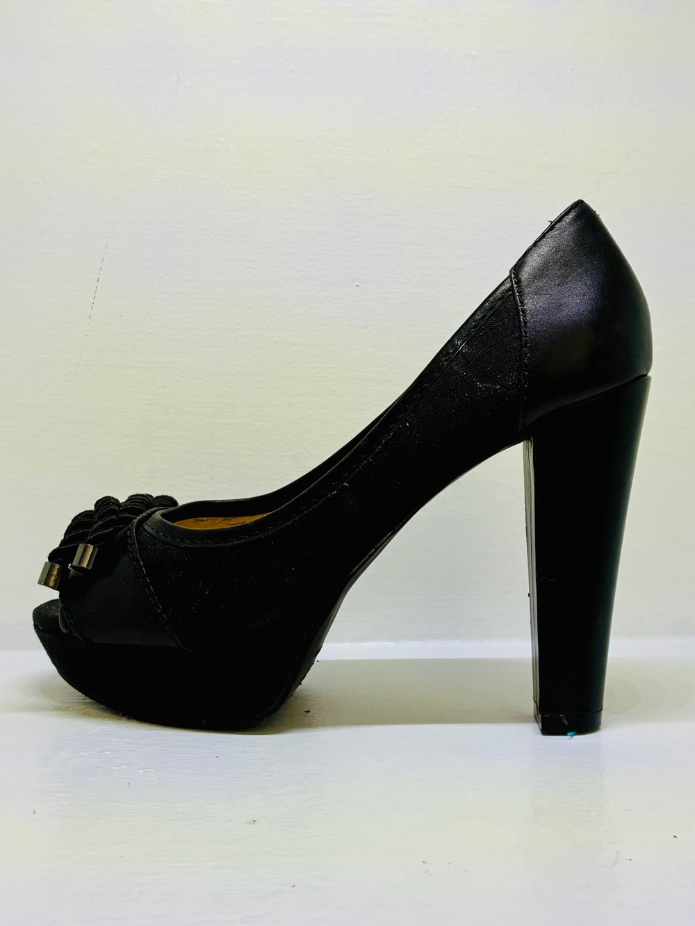Gianni Bini Black Peep-Toe Platform Pumps